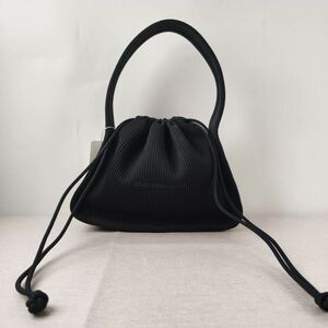 Alexander Women Pre-Loved Bag Very Good Condition